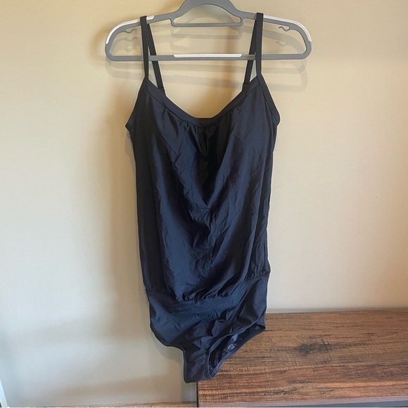 LANDS’END Black 1pc Swimsuit Size: 14 - Picture 1 of 10